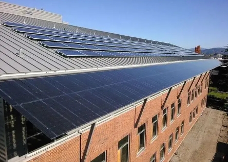 BIPV光伏方案：建築與能源的創新融合